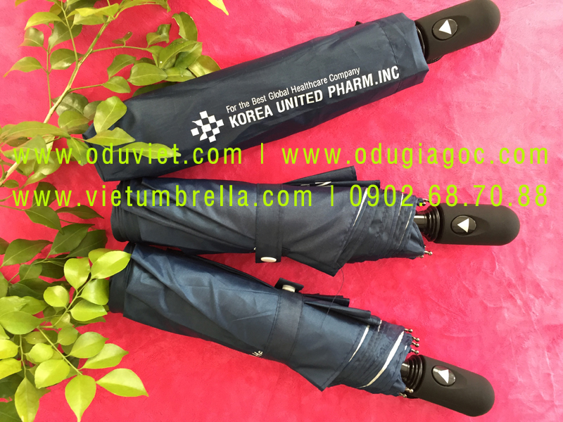xưởng sản xuất ô dù cầm tay in logo quảng cáo